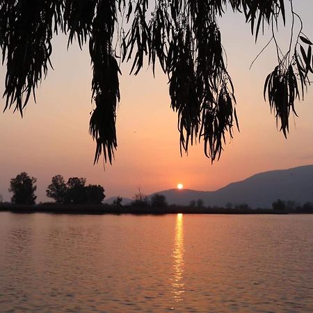 מונטה סן ביאג'ו Magia Sul Lago Di Fondi מראה חיצוני תמונה