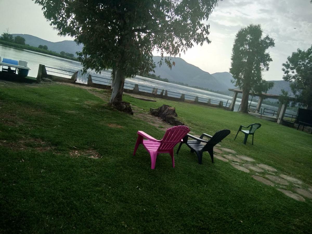 מונטה סן ביאג'ו Magia Sul Lago Di Fondi מראה חיצוני תמונה